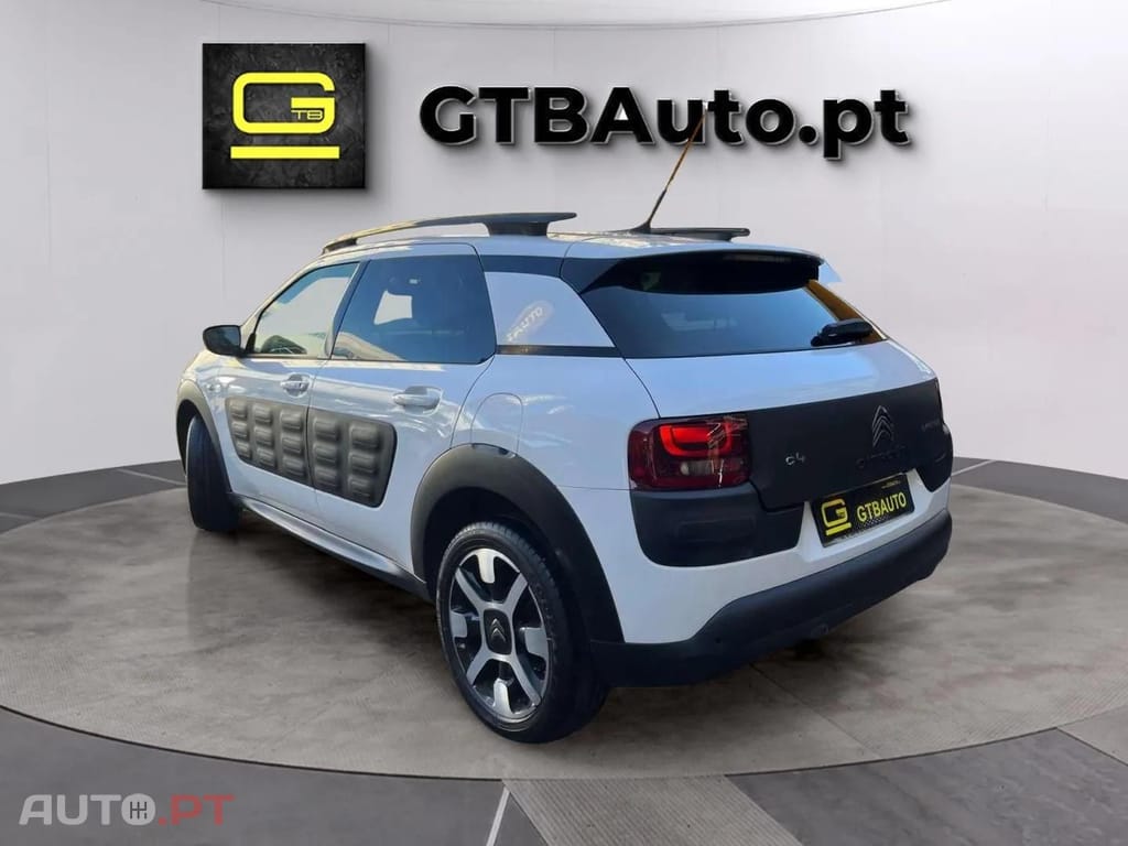 Citroen C4 Cactus 1.2 e-THP Shine Edition