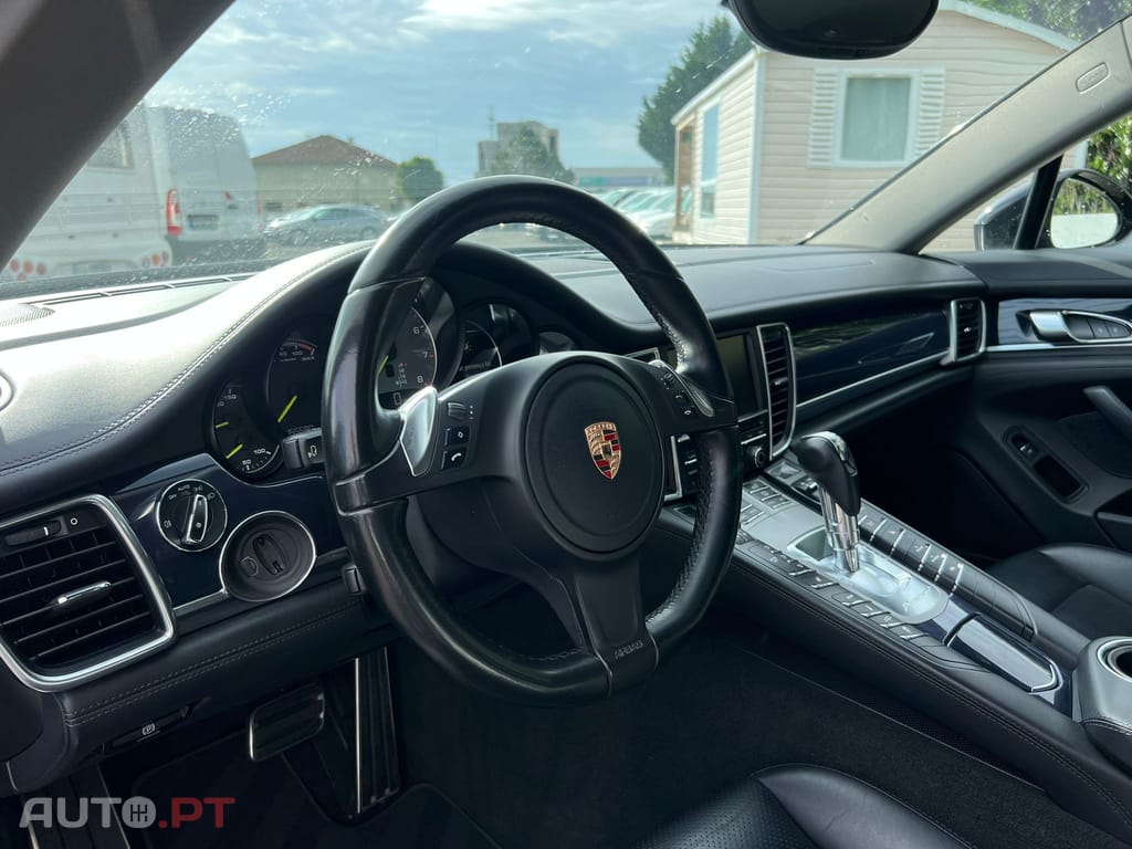 Porsche Panamera S Hybrid