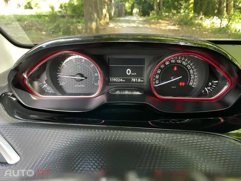 Peugeot 2008 1.2 PureTech GT Line