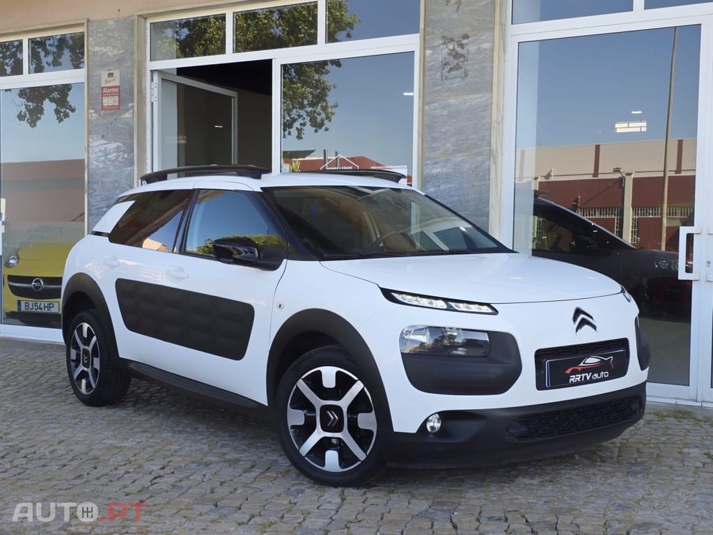 Citroen C4 Cactus 1.2 PureTech Shine