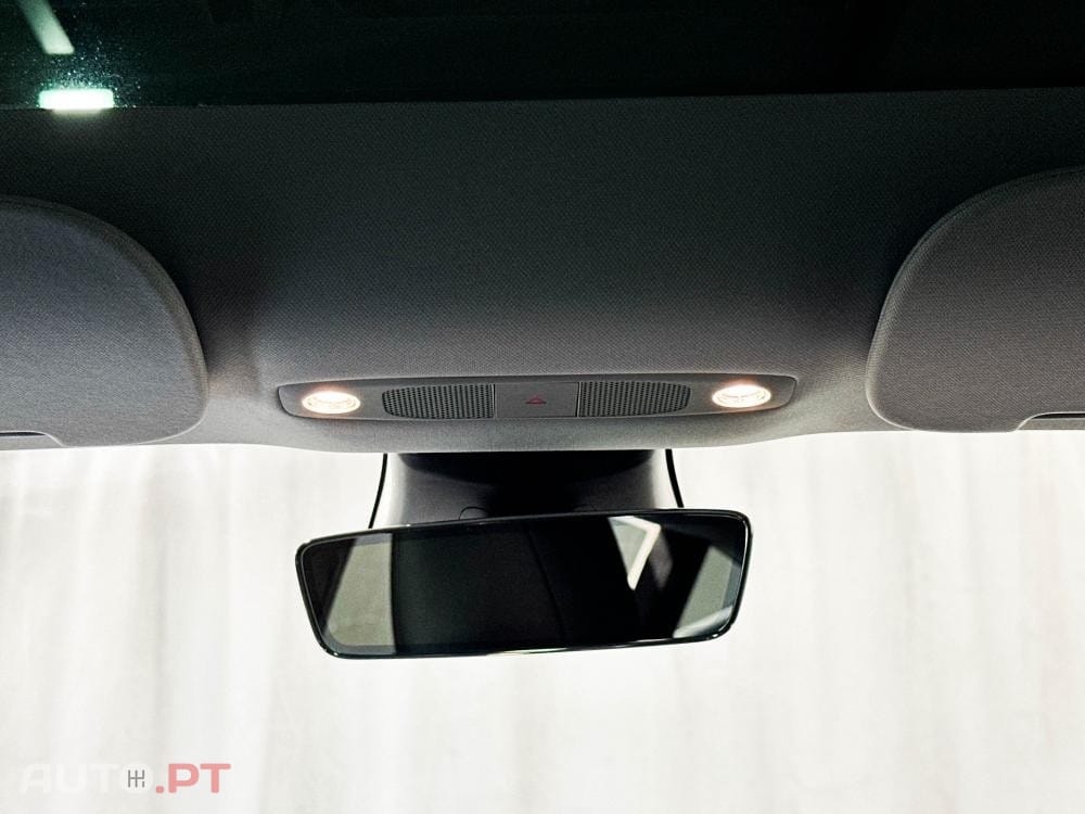 Tesla Model 3 Standard Range Plus RWD