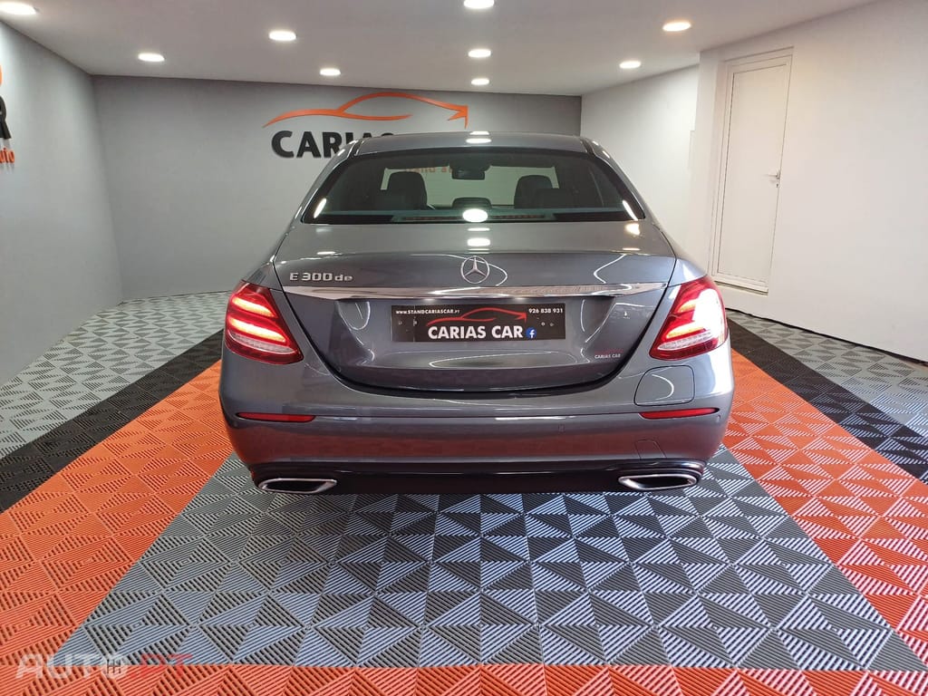 Mercedes-Benz E 300 de Avantgarde