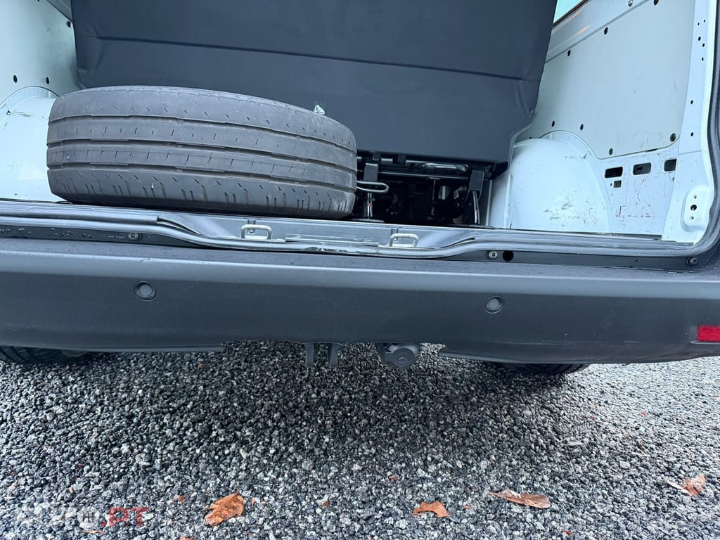 Mercedes-Benz Vito CDI PRO 8 LUGARES