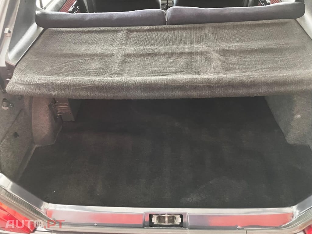 Peugeot 309 1.9 GTi