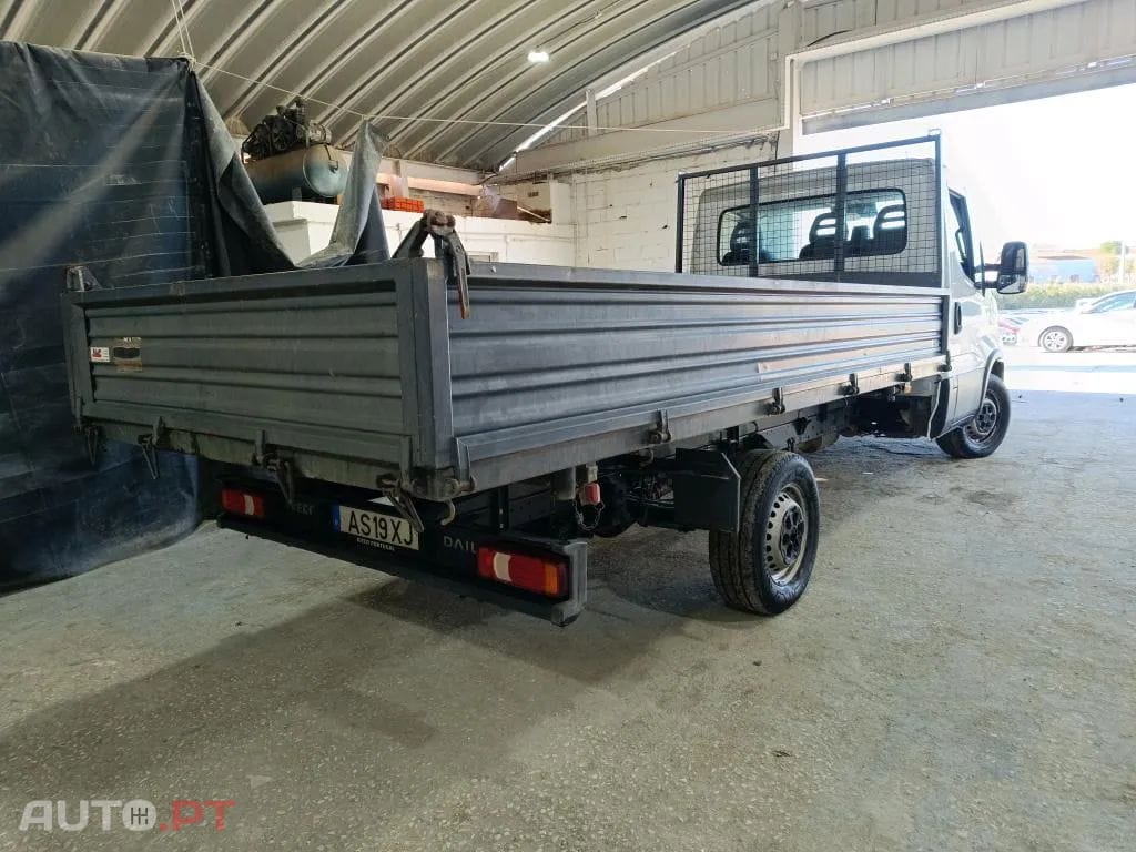 Iveco Daily DAILY -CHASSIS-CABINA 2.3 35S16 3750