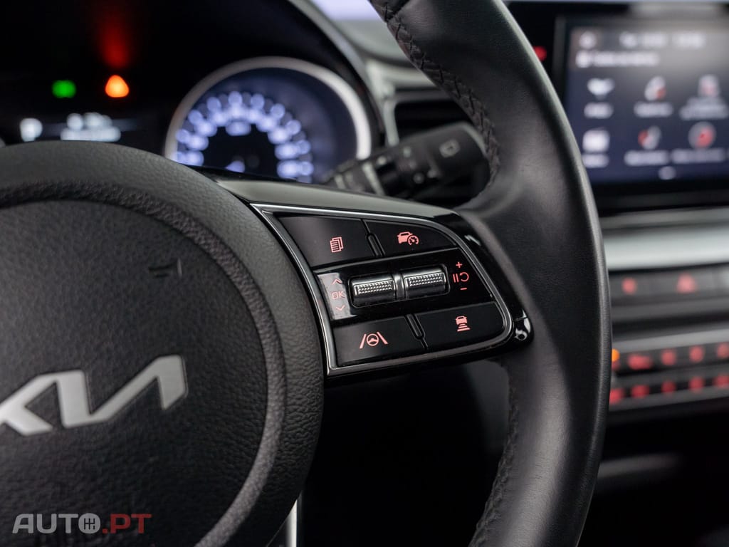 Kia Xceed 1.6 GDi PHEV Drive