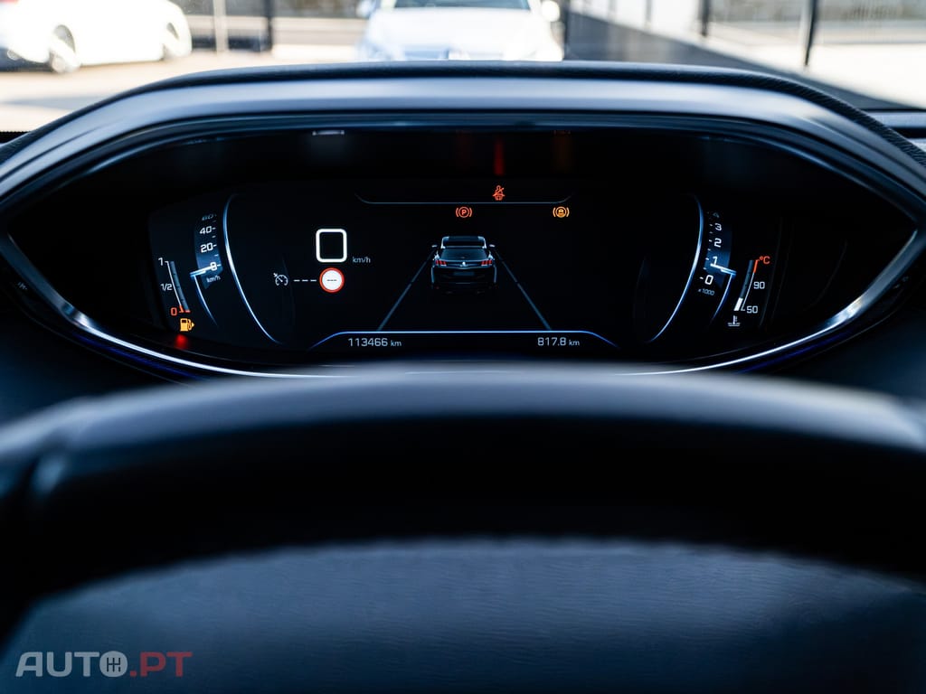 Peugeot 3008 1.5 BlueHDi Allure Pack