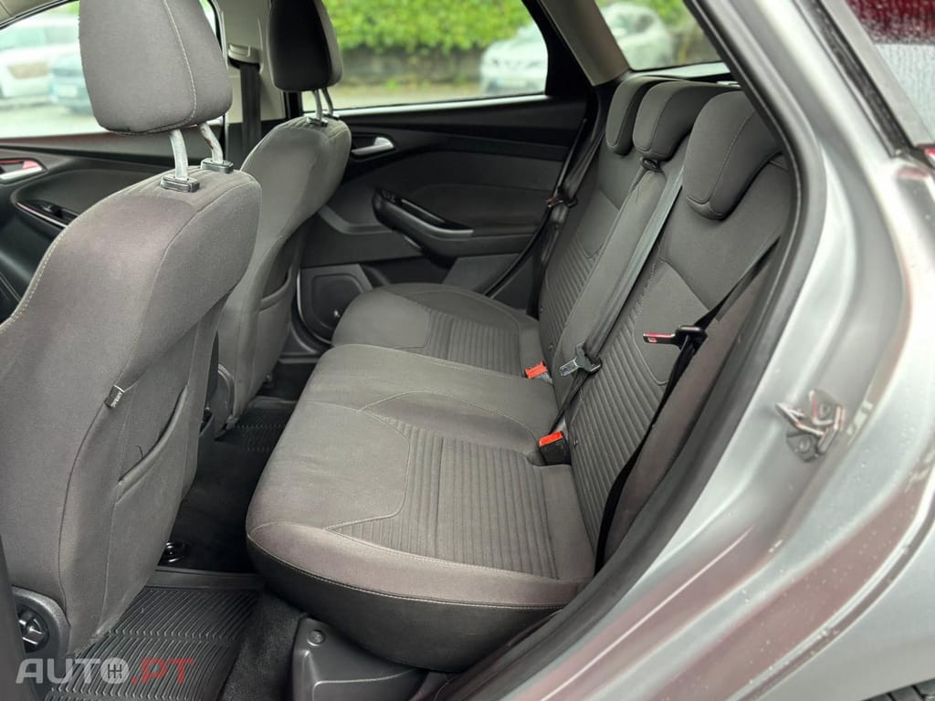 Ford Focus SW 1.5 TDCi EcoBlue Business