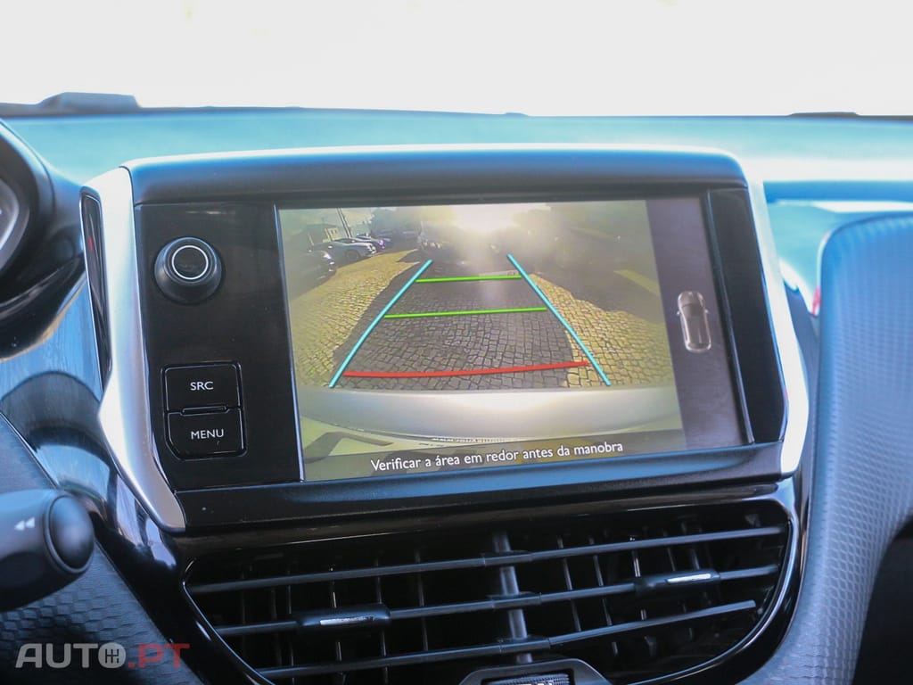 Peugeot 208 1.6 BlueHDi Style