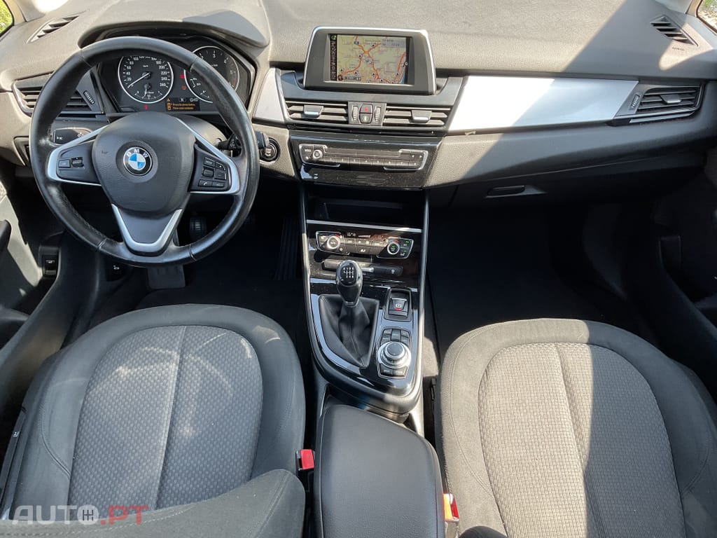 BMW 216 d