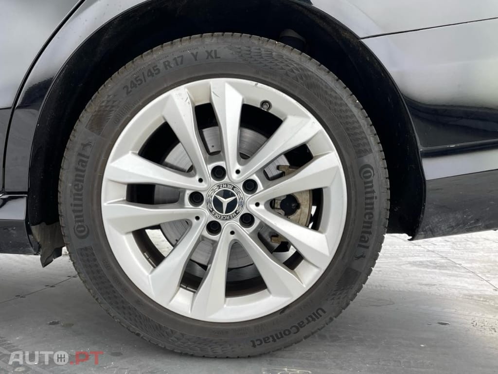 Mercedes-Benz C 300 e Avantgarde