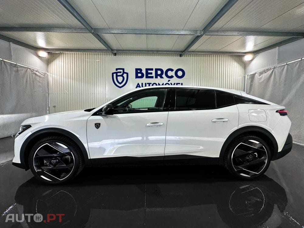 Peugeot 408 1.6 Hybrid GT e-EAT8