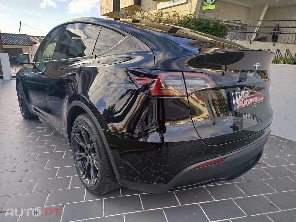 Tesla Model Y Tração Traseira