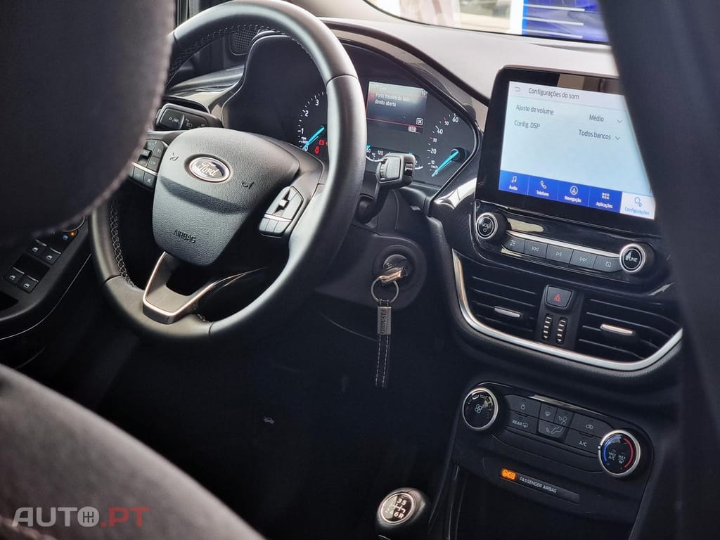 Ford Puma 1.0 EcoBoost MHEV Titanium