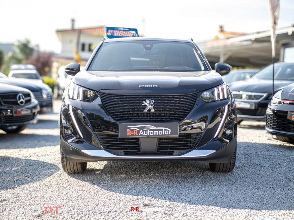 Peugeot E-2008 50 kWh GT