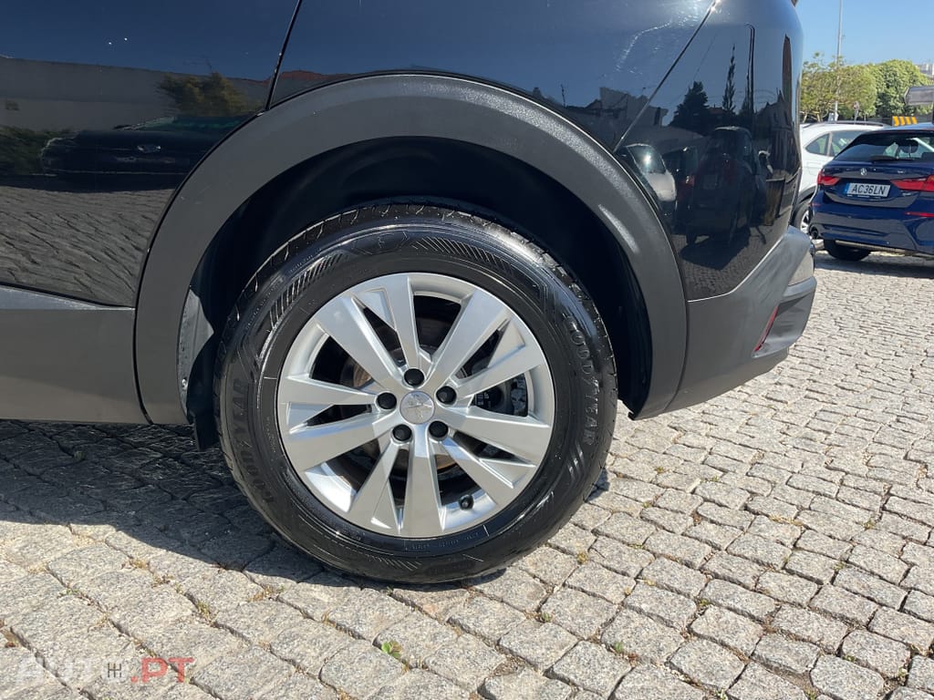 Peugeot 3008 1.5 BlueHDi Active