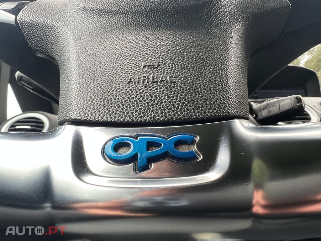 Opel Corsa OPC 192CV