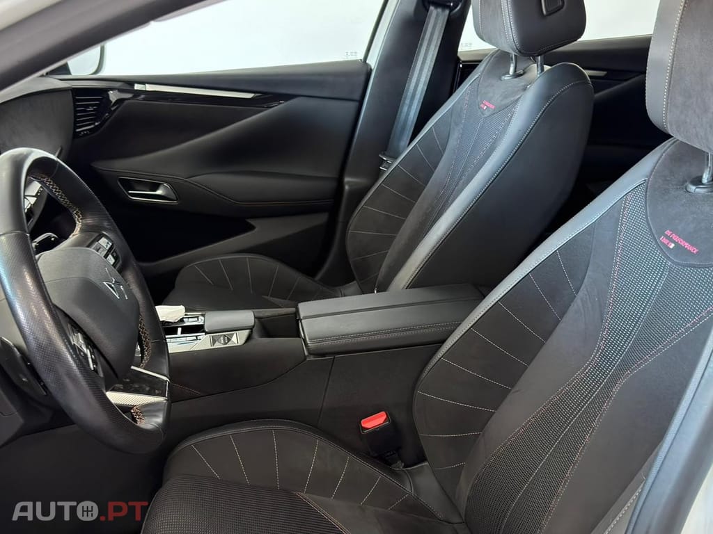 DS DS4 1.5 BlueHDi Performance Line+ EAT8