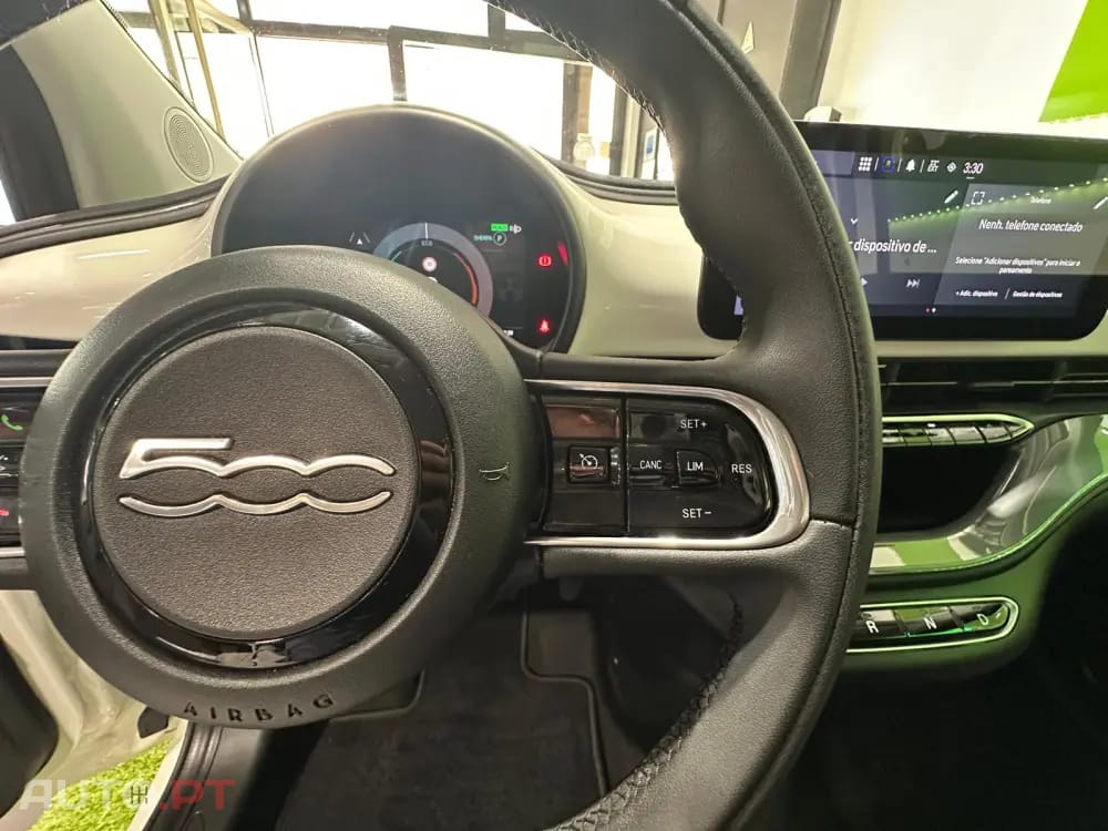 Fiat 500e 42 kWh