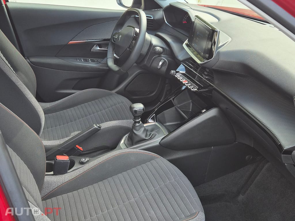 Peugeot 2008 1.2 Puretech