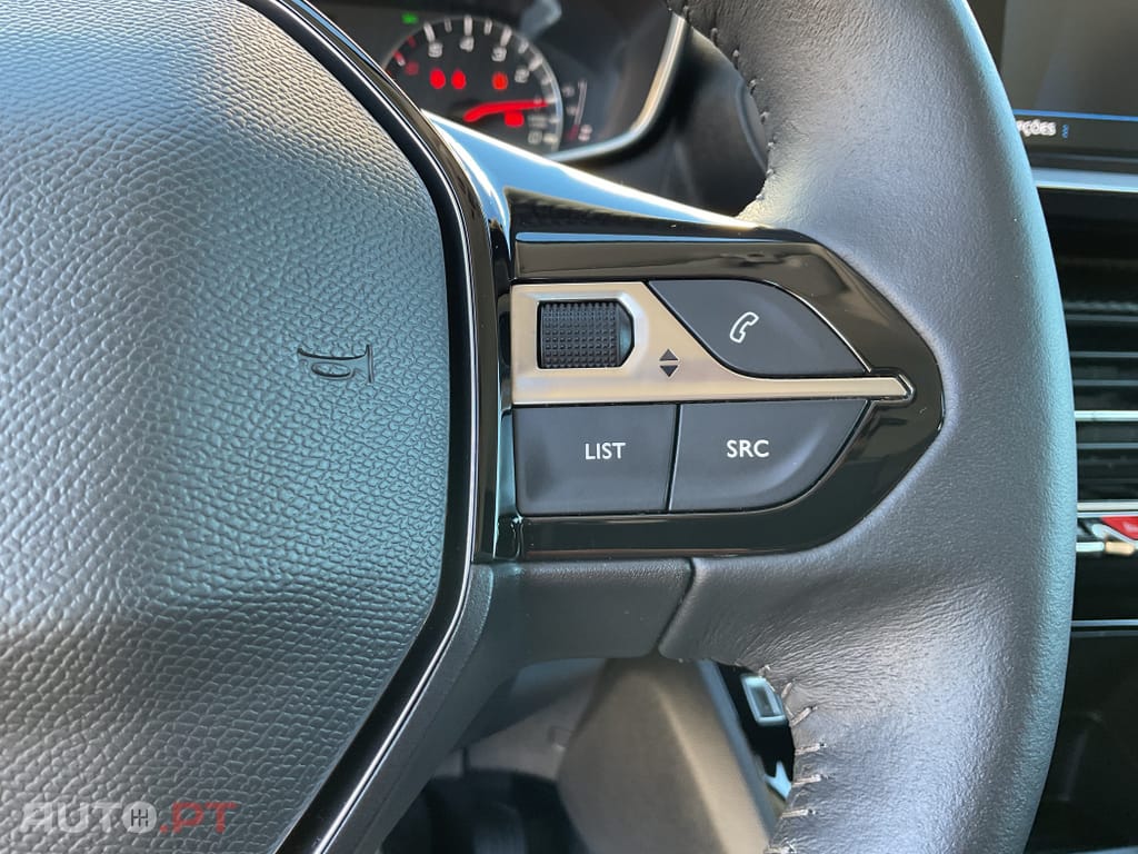 Peugeot 2008 1.2 PureTech Active