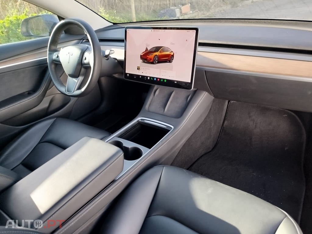 Tesla Model 3 Tração Traseira Premium