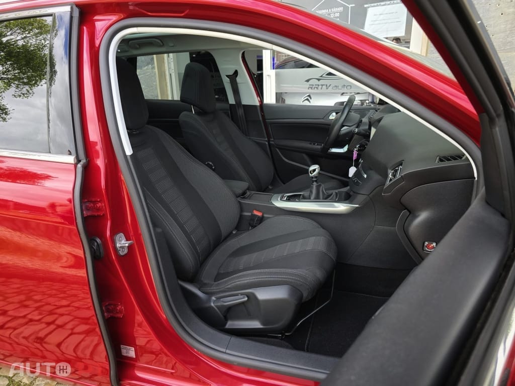 Peugeot 308 SW 1.6 BlueHDi Allure