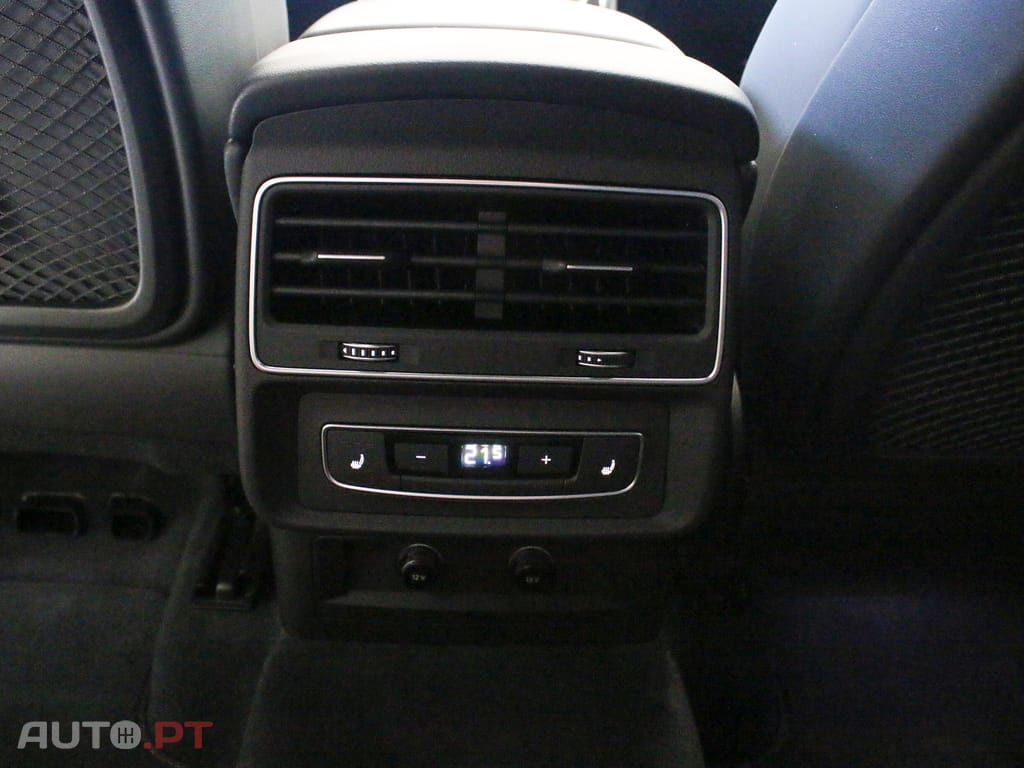 Audi Q8 55 TFSIe quattro Tiptronic