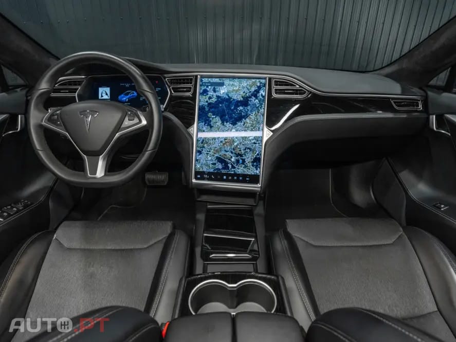 Tesla Model S 75