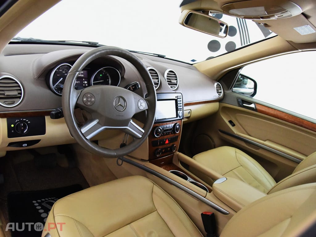 Mercedes-Benz GL 350 CDi BlueEfficiency