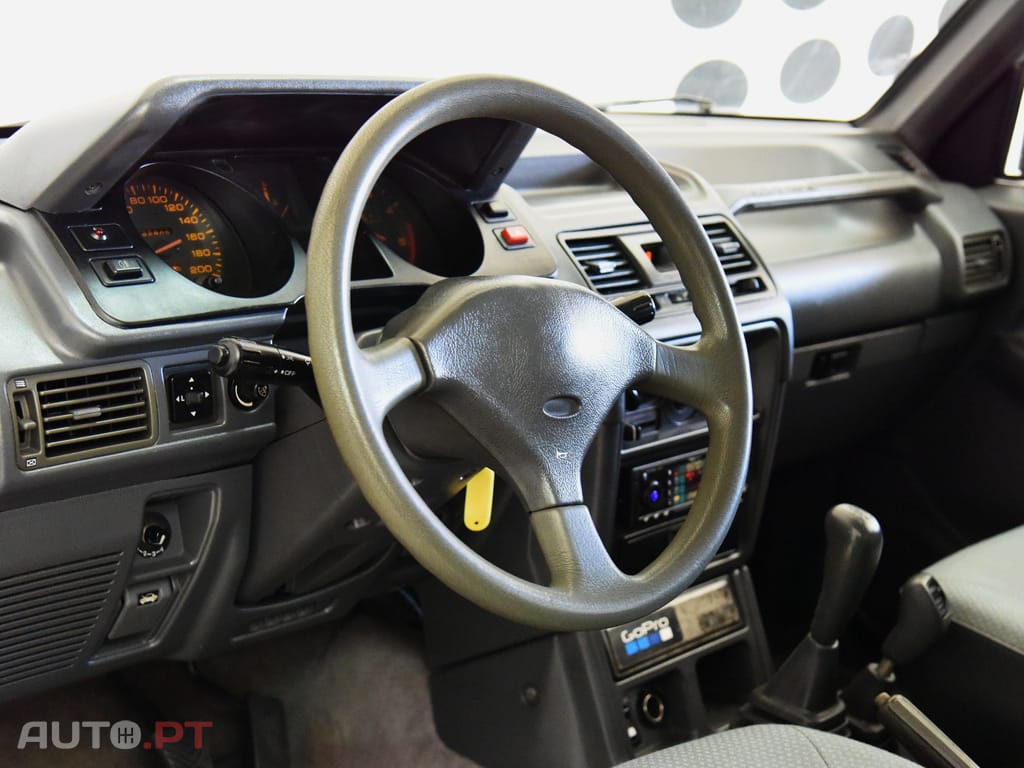 Mitsubishi Pajero 2.5TD GLX LONGO 7L