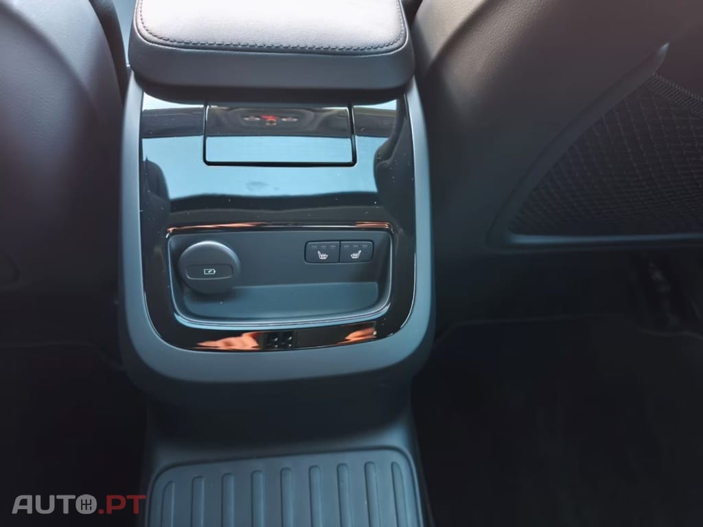 Volvo S90 T8 Plus Dark 