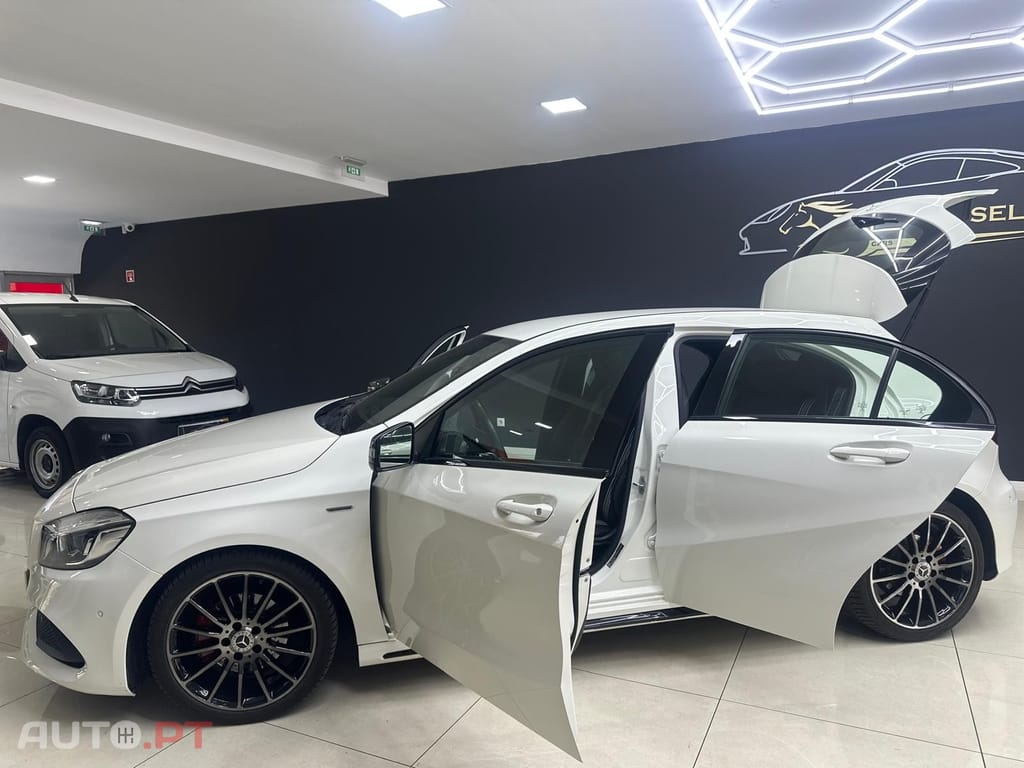 Mercedes-Benz A 180 Dynamic Edition