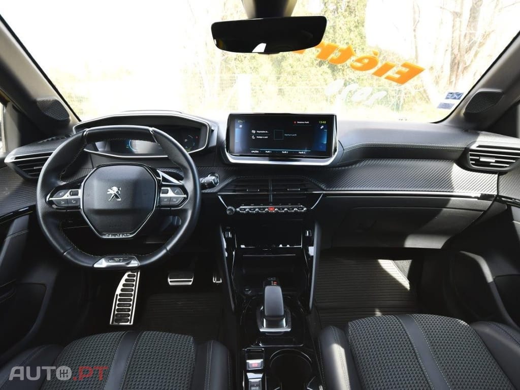Peugeot E-208 50 kWh GT Line