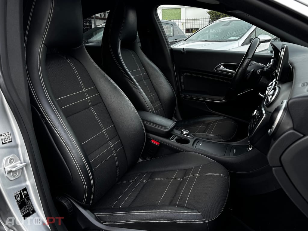 Mercedes-Benz CLA 180 d 7G-DCT Urban