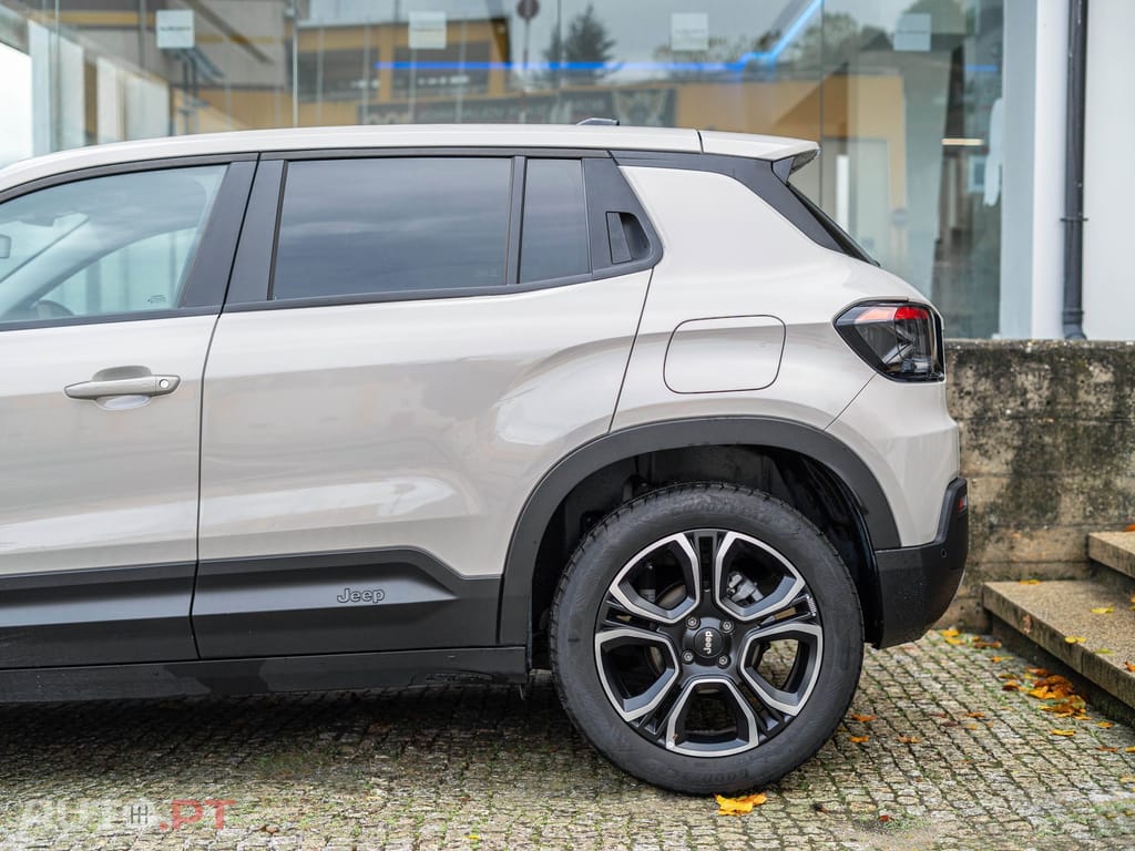 Jeep Avenger 1.2 GSE T3 Altitude