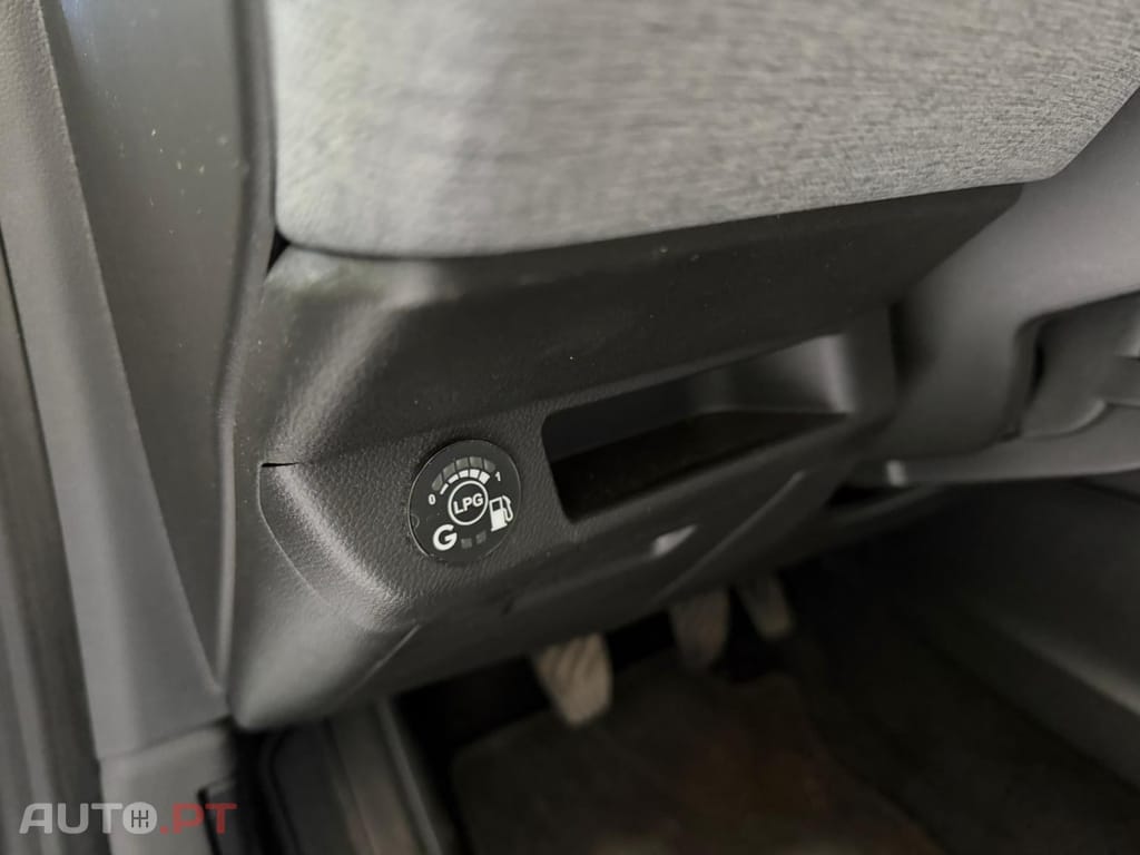 Renault Clio 1.0 TCe Evolution Bi-Fuel