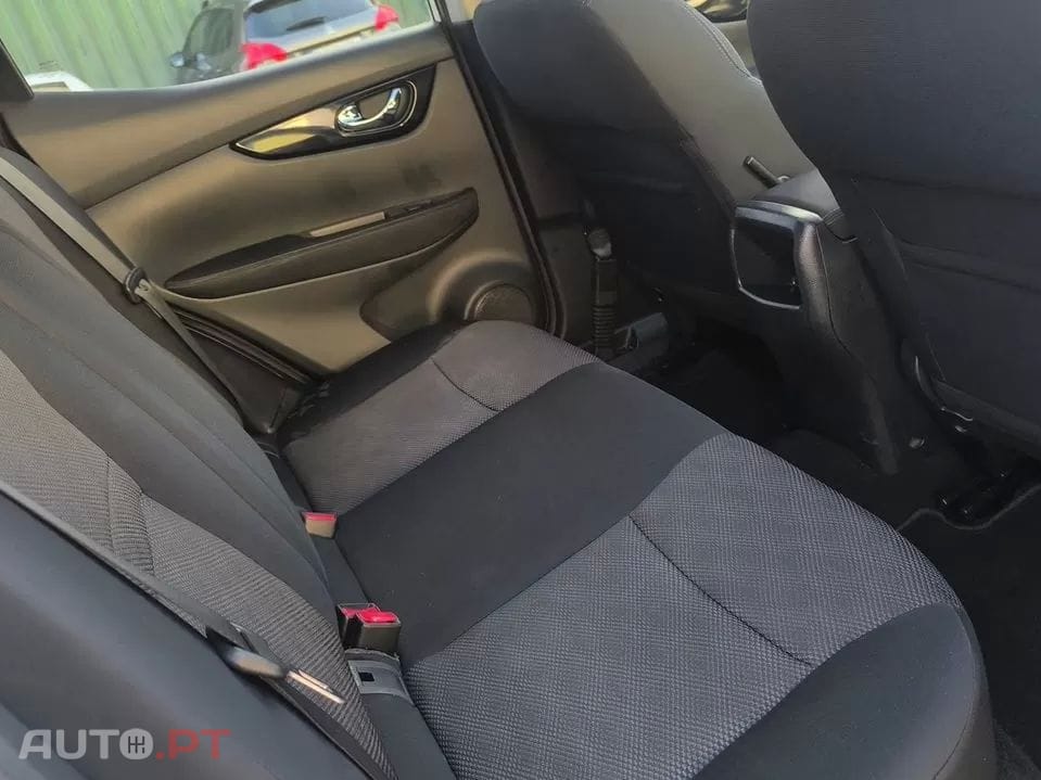 Nissan Qashqai 1.5 dCi Tekna J19