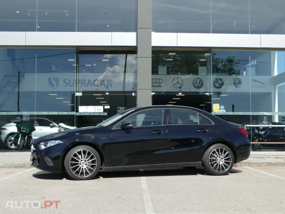 Mercedes-Benz A 250 e