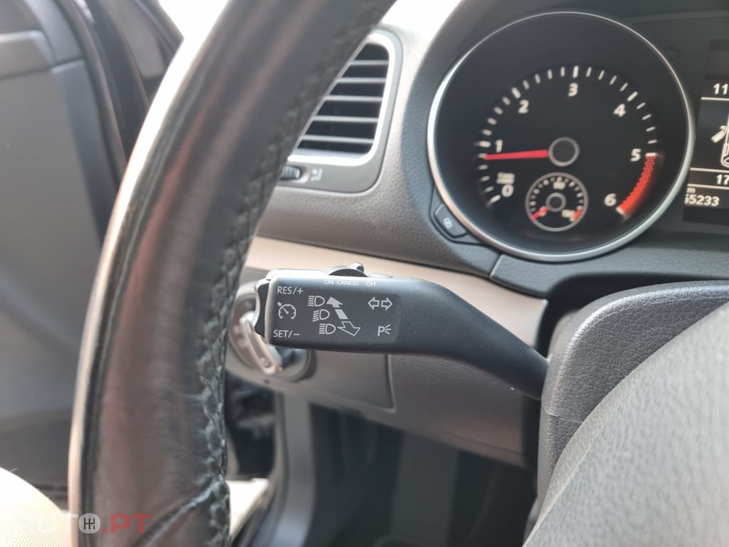 Volkswagen Golf 1.6 TDi Confortline