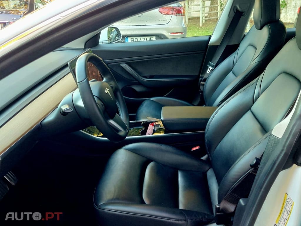 Tesla Model 3 AWD LONG RANGE DUAL MOTOR