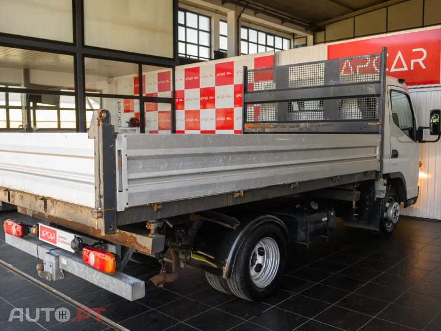 Mitsubishi Canter 3C13 c/ bascula