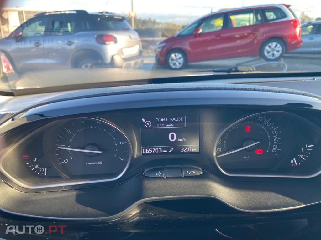 Peugeot 208 1.2 PureTech Allure