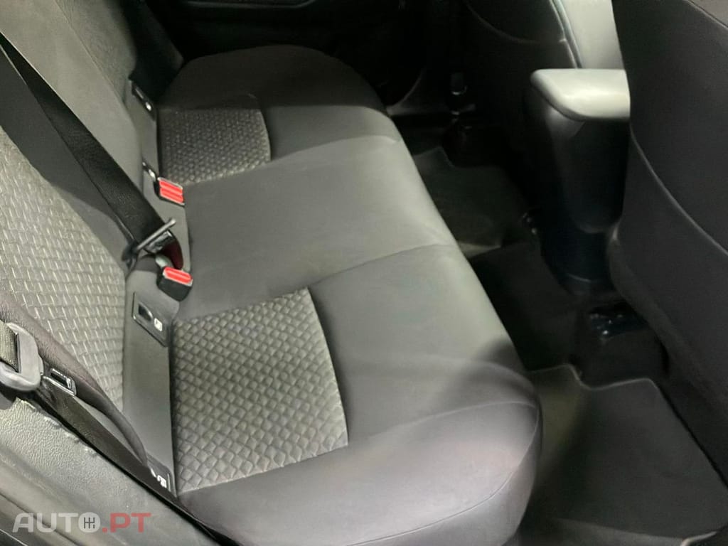 Toyota C-HR 1.8 FULL HYBRID