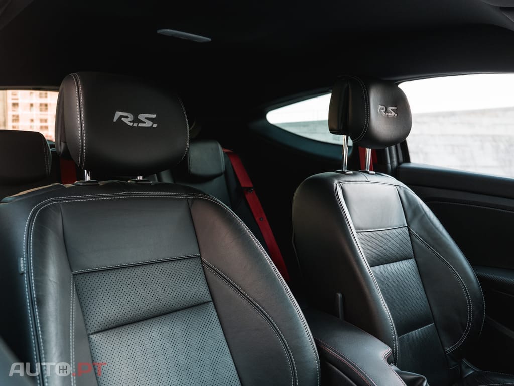 Renault Mégane Coupe RS 265CV - Chassi CUP & BOSE SOUND & PACK LUXE