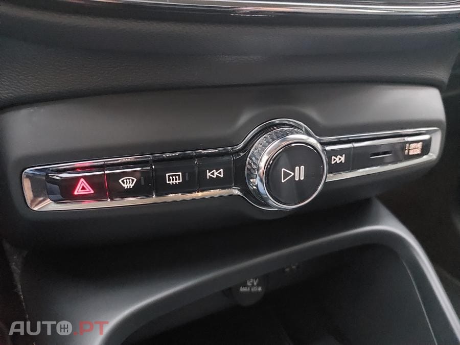 Volvo XC40 2.0 D3 Momentum
