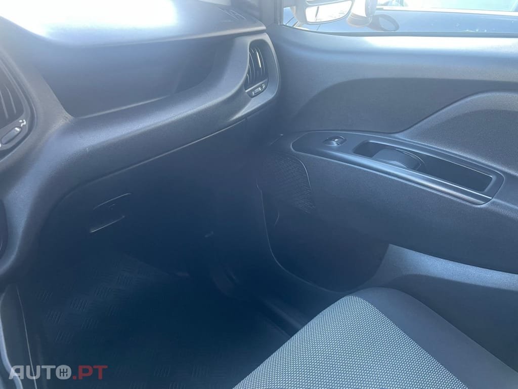 Fiat Doblo 1.6 MJ Maxi SX