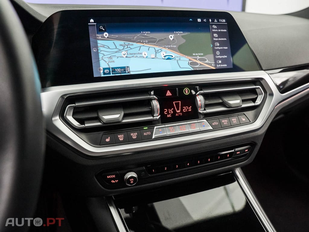 BMW 320 e Line Sport Auto