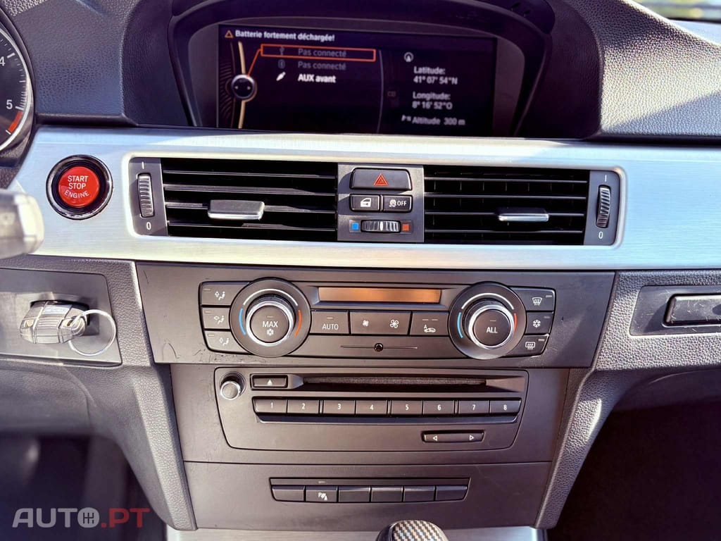 BMW 320 d Edição M Auto