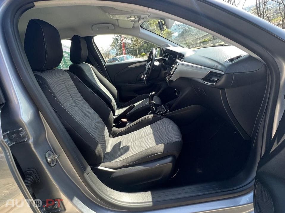 Opel Corsa 1.2 Color Edition